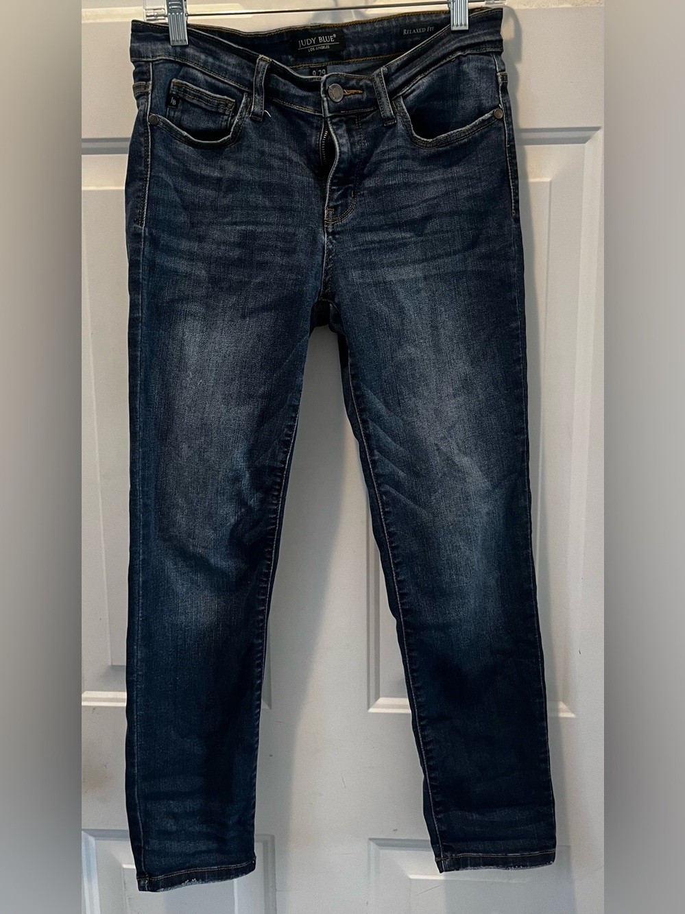 Judy Blue Women's Dark Wash relaxed fit tapered jeans